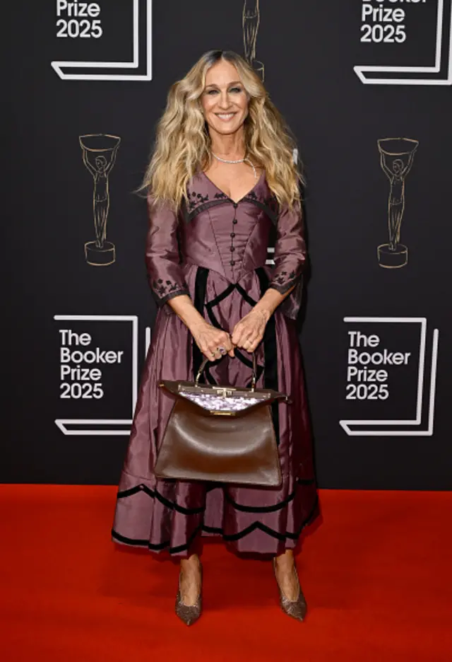 Judge Sarah Jessica Parker attends The Booker Prize 2025 Ceremony at Old Billingsgate