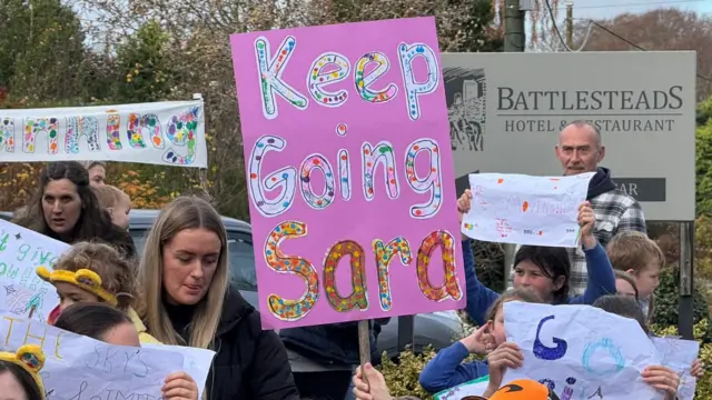 Supporters keeping Sara going