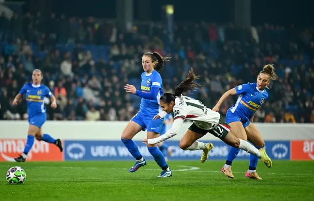 Alyssa Thompson of Chelsea is fouled by Izabela Krizaj of St. Poelten resulting in a penalty during the UEFA Women's Champions League 2025/26 League Phase MD3 match between SKN St.Pölten and Chelsea FC Women