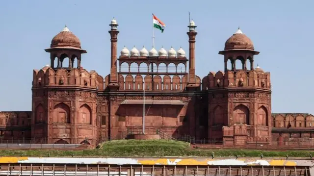 general A view of the Red Fort with the Indian tricolour flutterin at the top