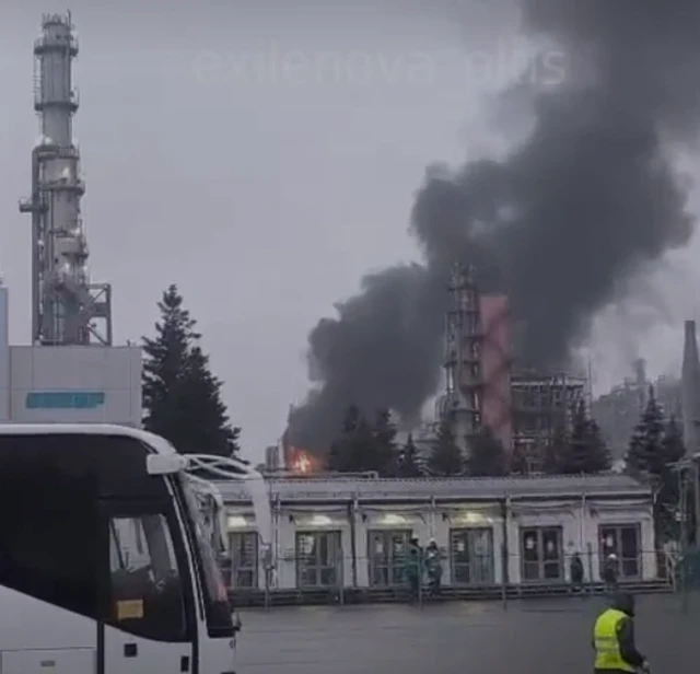 A screengrab from the video showing the fire burning at the oil refinery in Nizhnekamsk, Tatarstan
