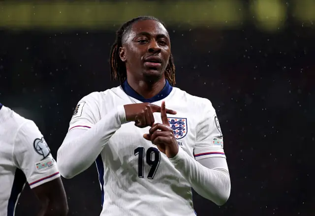 Eberechi Eze of England celebrates