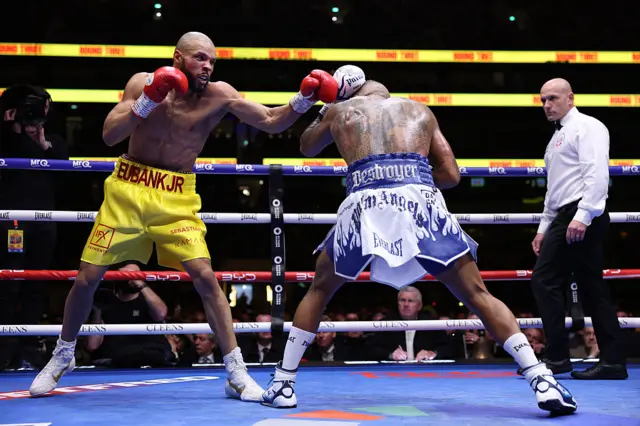 Eubank throws at Benn