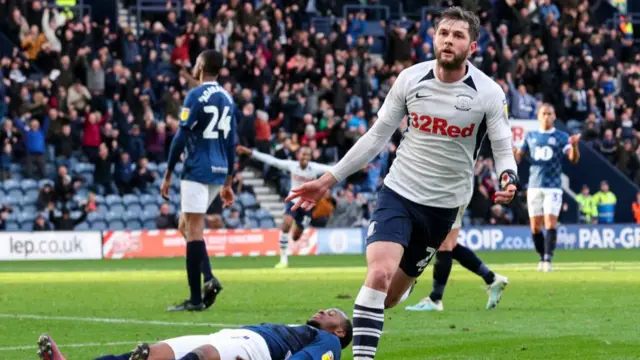 Tom Barkhuizen celebrating scoring the winning goal for Preston against Blackburn in 2019