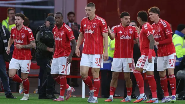 Neco Williams, Callum Hudson-Odoi, Nikola Milenkovic, Morgan Gibbs-White, Igor Jesus and Nicolo Savona of Nottingham Forest celebrate a goal during the Premier League match between Nottingham Forest and Manchester United