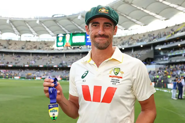 Mitchell Starc