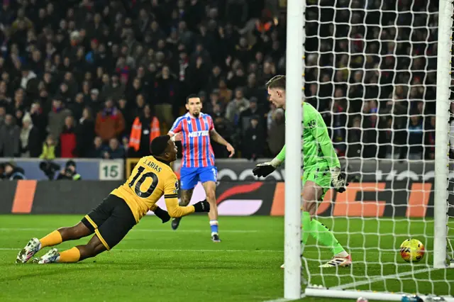 Wolverhampton Wanderers' Colombian striker #10 Jhon Arias misses a chance during the English Premier League football match between Wolverhampton Wanderers and Crystal Palace at the Molineux stadium in Wolverhampton, central England on November 22, 2025.