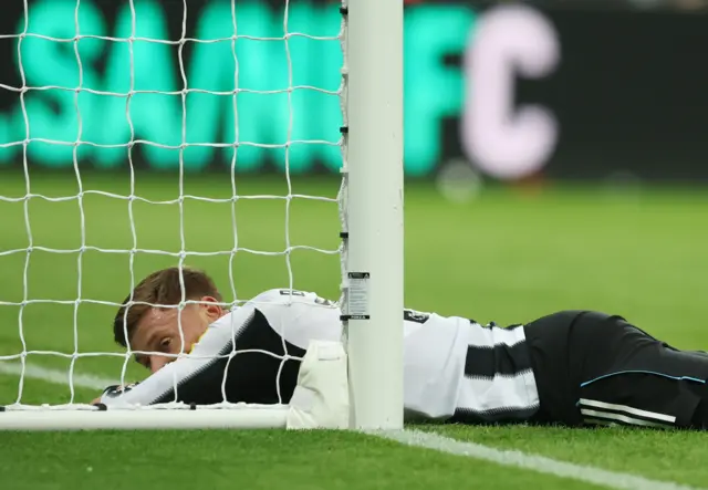 Newcastle United's Harvey Barnes reacts after missing a chance to score.
