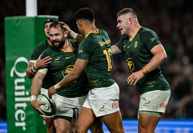 Reinach scores try