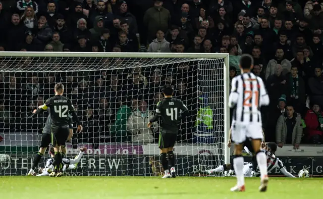 St Mirren 0-0 Celtic