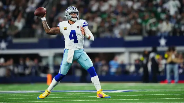 Dak Prescott throws a pass during a game against the Eagles.