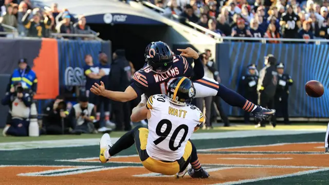 TJ Watt sacks Caleb Williams