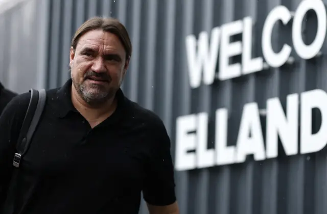 Leeds United manager Daniel Farke arrives before the match