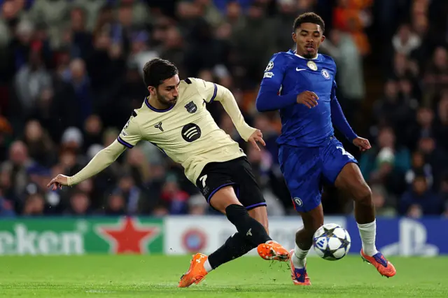 Ferran Torres of Barcelona misses a chance