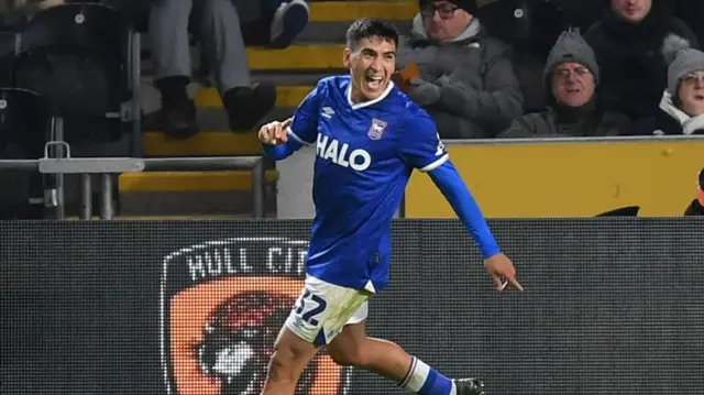 Marcelino Nunez celebrates scoring at Hull