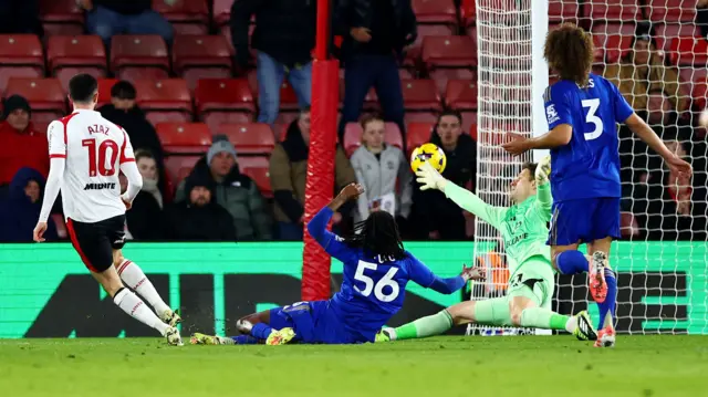 Finn Azaz finishes past Asmir Begovic for Southampton's second goal
