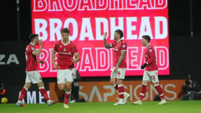 Nathan Broadhead celebrates