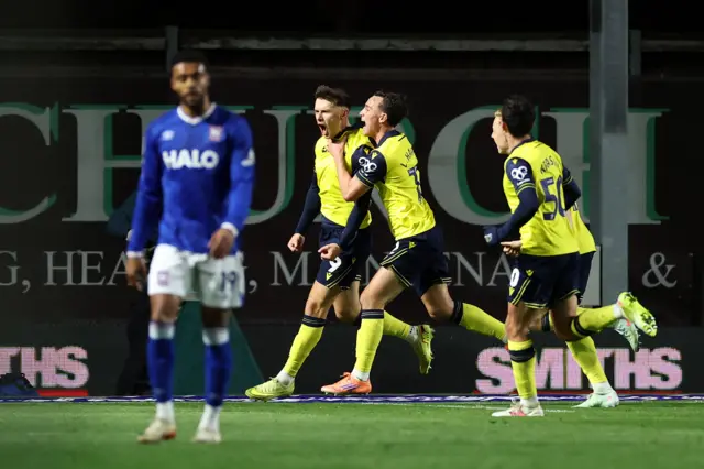 Oxford v Ipswich