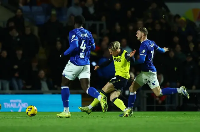 Oxford v Ipswich