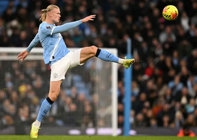 Erling Haaland controls the ball