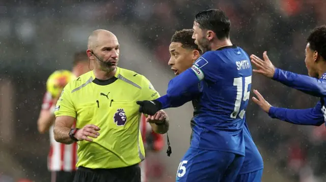 Sunderland v Bournemouth action