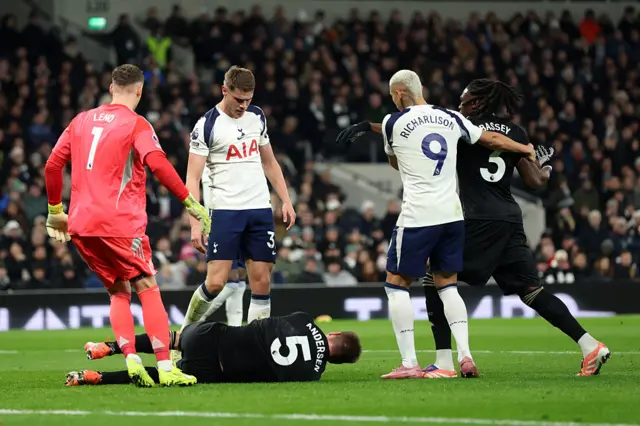 Tottenham v Fulham action