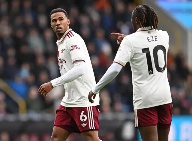 Gabriel Magalhaes chats to Eberechi Eze