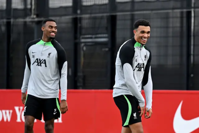 Trent Alexander-Arnold and Ryan Gravenberch
