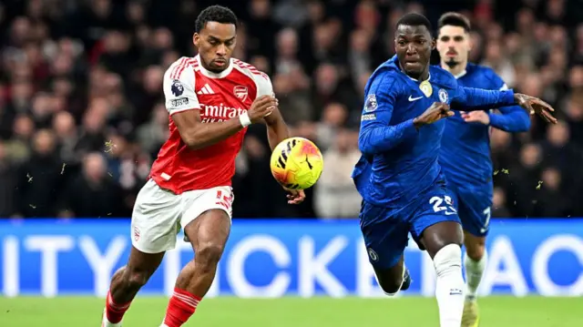 Chelsea v Arsenal action