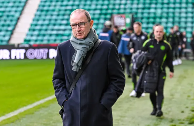 Martin O'Neill arriving at Easter Road