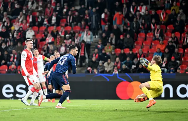 Mikel Merino of Arsenal scores