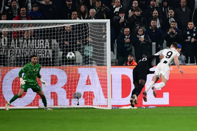 , Gelson Martins scoring a goal