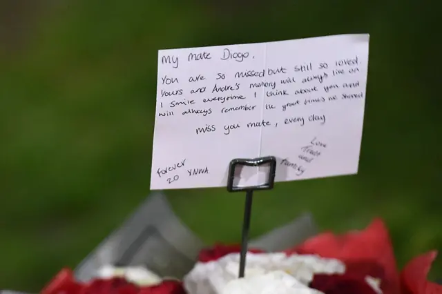Note left on flowers by Trent Alexander-Arnold