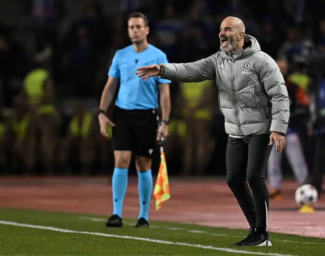 Enzo Maresca, Manager of Chelsea, gives the team instructions