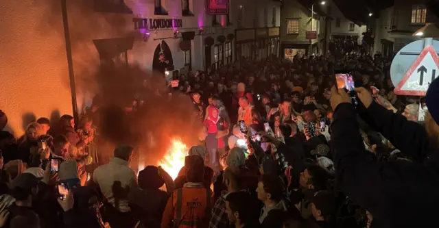 An inferno in the crowd.