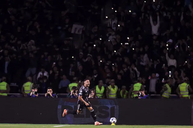 Leandro Andrade scoring a goal