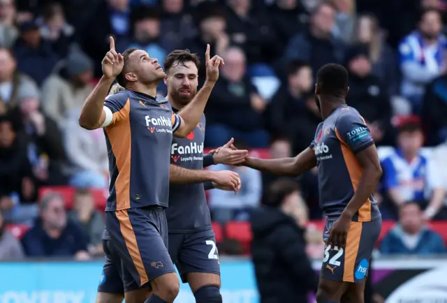 Carlton Morris celebrates
