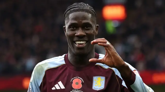 Description Aston Villa's Amadou Onana celebrates scoring their side's second goal of the game during the Premier League match at Villa Park, Birmingham. Picture date: Sunday November 9, 2025.