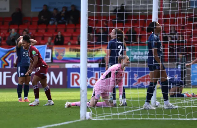 Shekiera Martinez of West Ham United celebrates