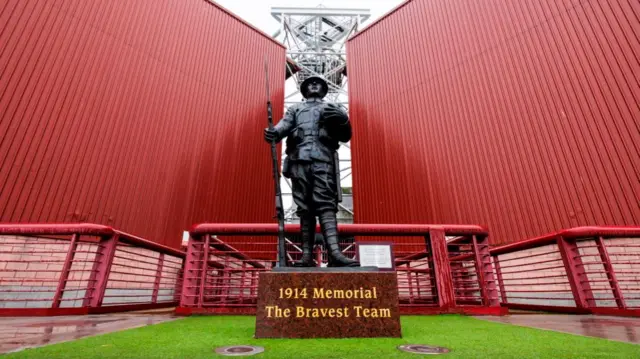 Remembrance Day memorial at Tynecastle