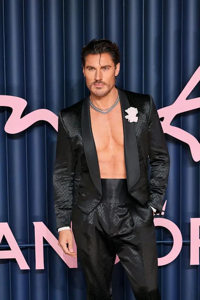 Chris Appleton on the fashion awards blue carpet
