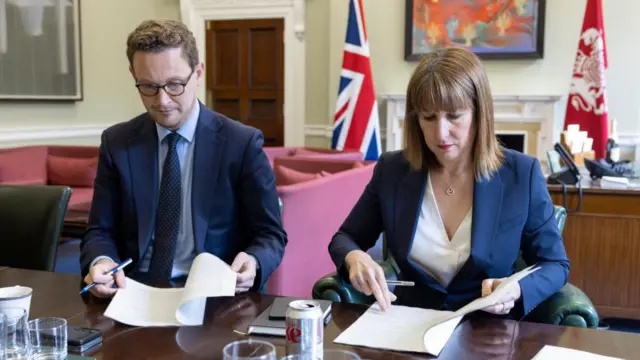 Darren Jones and Rachel Reeves