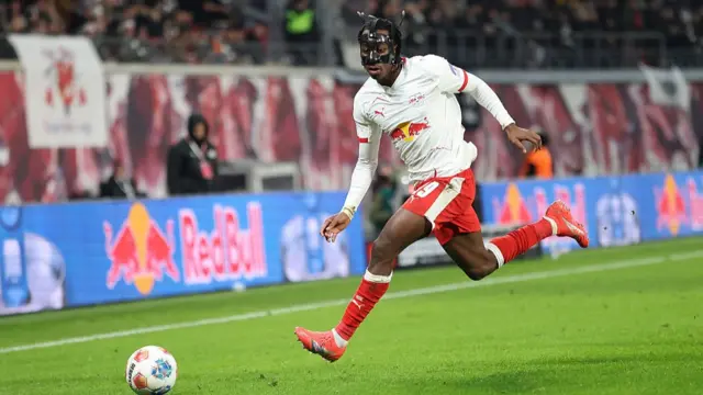 LEIPZIG, GERMANY - DECEMBER 06: Yan Diomande of RB Leipzig controls the ball during the Bundesliga match between RB Leipzig and Eintracht Frankfurt at Red Bull Arena on December 06, 2025 in Leipzig, Germany. (Photo by Maja Hitij/Getty Images)