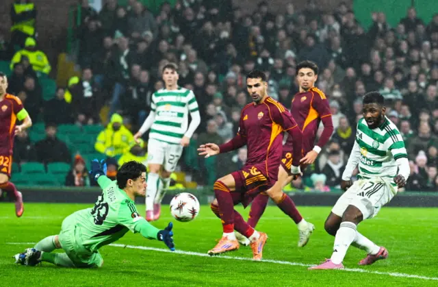Kelechi Iheanacho scores