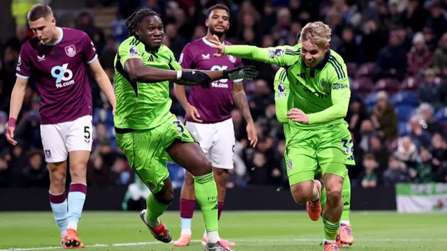 Smith-Rowe celebration