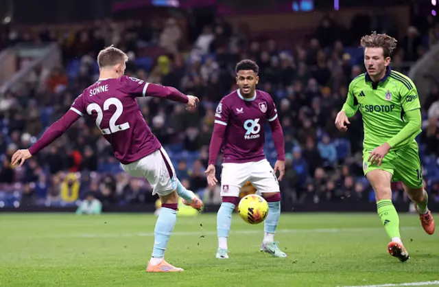 Oliver Sonne of Burnley scores