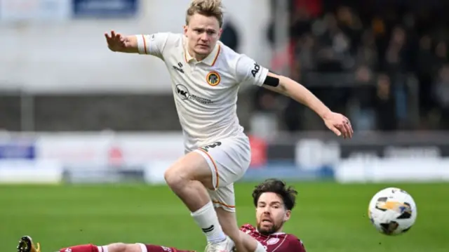 Alex Samuel playing for Partick Thistle against Arbroath