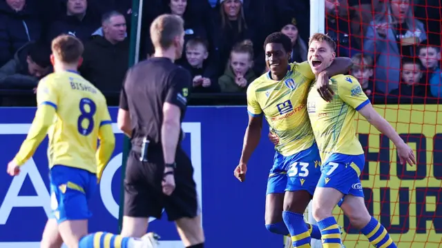 Harry Anderson celebrates