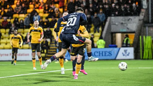Cameron Congreve scores for Dundee against Livingston