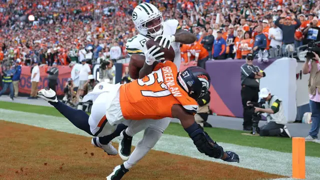 Packers at Broncos